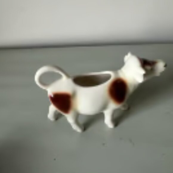 Vintage Goebel West Germany Brown and Cream Ceramic Mooing Cow Creamer - Picture 6 of 10
